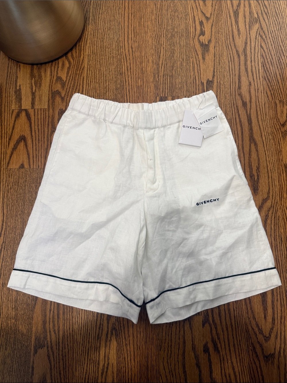 Givenchy White Linen Shorts with Contrast Piping
